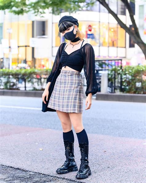 tokyo-fashion-20-year-old-japanese-student-and-dancer-shion-@tic-tic