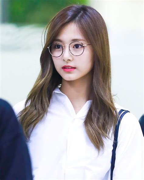 This Is How Twice Looks Like With Glasses And Its Breathtaking Koreaboo