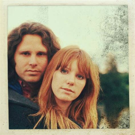 The Destructive Love Story Of Jim Morrison And Pamela Courson Cultura