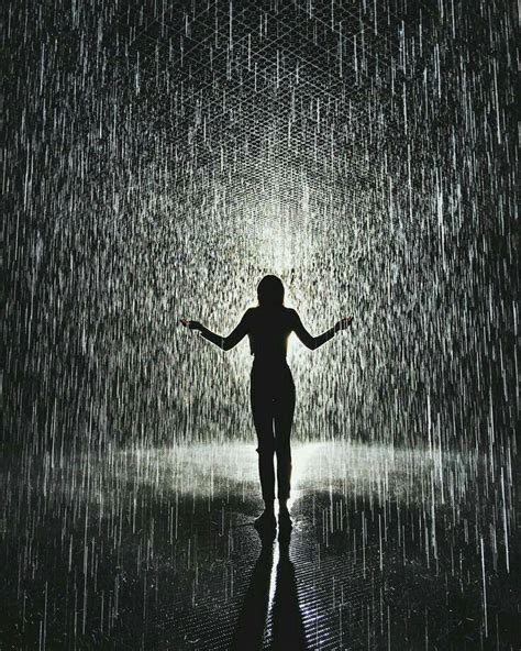 Walking In The Rain Singing In The Rain Rainy Night Rainy Days I