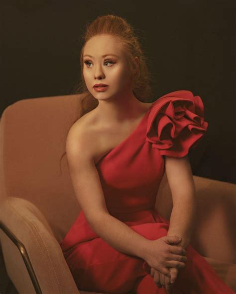 22 Years Old Madeline Stuart Became The World S First Professional