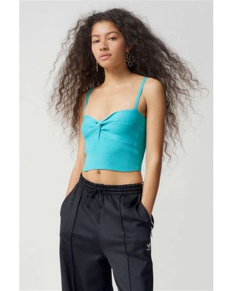 urban outfitters uo darby cropped sweater cami in blue lyst