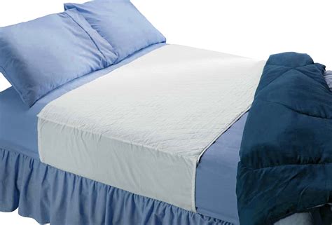 Saddle Style Absorbent Bed Pad With Tuck In Sides 34 X 52 Inch