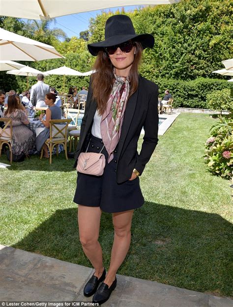 Katie Holmes Dons Shorts And Floppy Hat For Pre Emmy Awards Brunch In