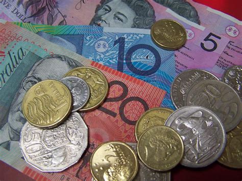 Converting australian dollars into u.s. Moneda De Dubai A Dolares January 2020