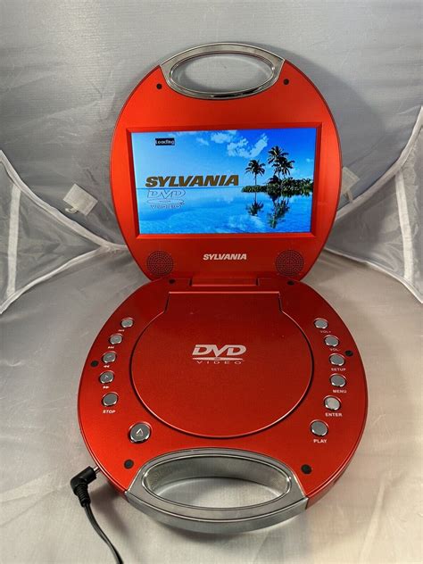 Sylvania 7 Portable Dvd Player With Integrated Handle Sdvd7046 Red