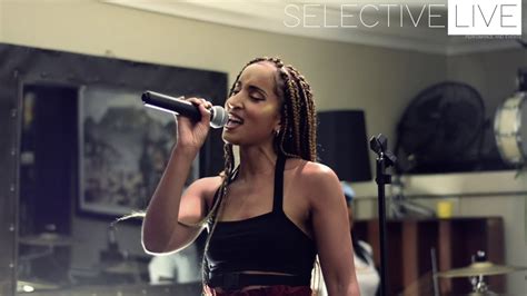 Akuvi Ill Wait Live At Selective Live Cape Town 2019 Youtube