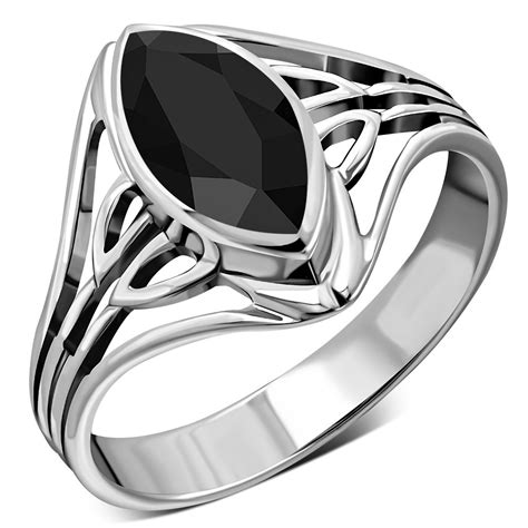 For thousands of years, rings have been more than just adornment. Stone Rings: Large Faceted Black Onyx Silver ring, r540