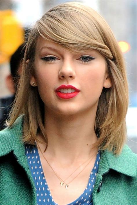 Listed below are taylor swift hairstyles and colors for millions of teenage girls following her. 22 of Taylor Swift's Best Curly, Straight + Short ...