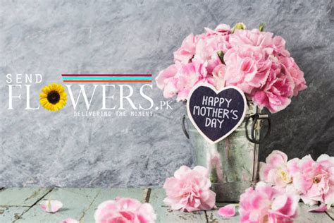 Whether she's classic (roses), bohemian (ranunculus), or modern 20 of the most beautiful bouquets to send on mother's day. Best Flowers for Mother's Day | Want to Deliver Mother's ...