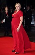 Kate Winslet pregnant: Star shows off baby bump at Labor Day premiere ...