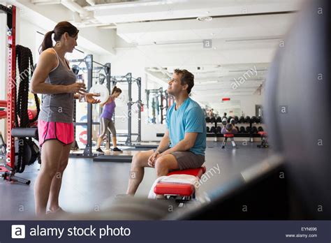 Man Woman Gym Hi Res Stock Photography And Images Alamy