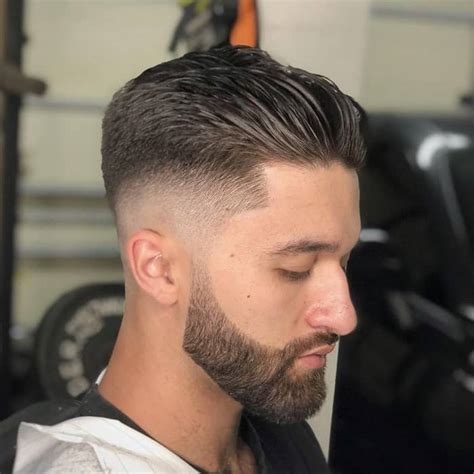 De 5 Bedste Taper Fade Blowout Haircuts For 2021 Cool Mænds Hår