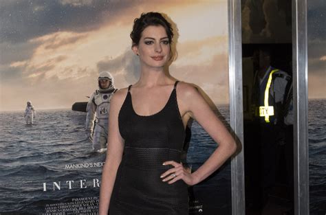 Watch Anne Hathaway Lip Sync To Miley Cyrus Wrecking Ball