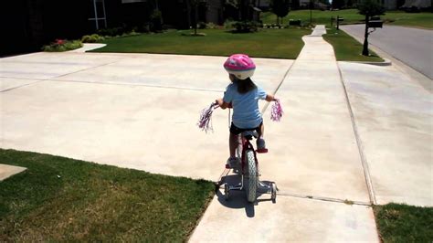 Alyssa S First Bike Ride Part 2 Youtube