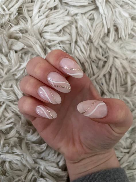 Gold Oval Nails