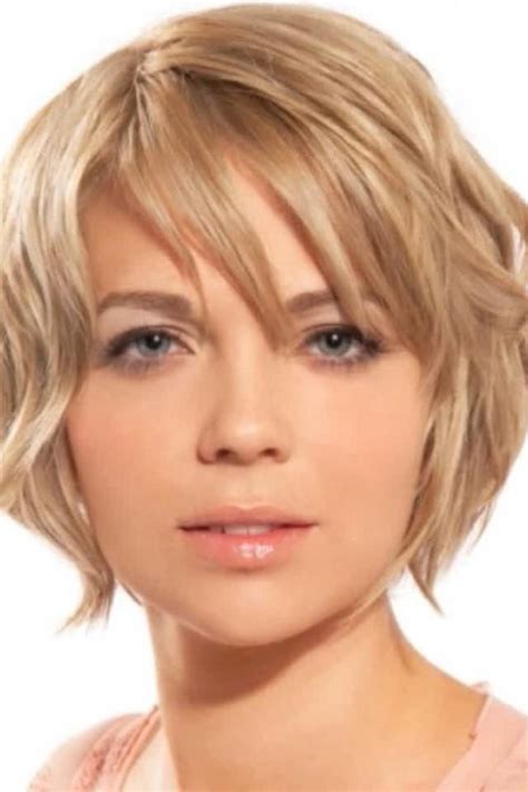 Where should i part my hair? 15 Best Collection of Short Haircuts for Fine Hair and ...