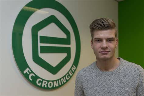 Alexander sörloth, 25, z kraju norwegia rasenballsport leipzig, od 2020 środkowy napastnik wartość rynkowa: Alexander Sørloth vertrekt bij FC Groningen - OOG Radio en ...