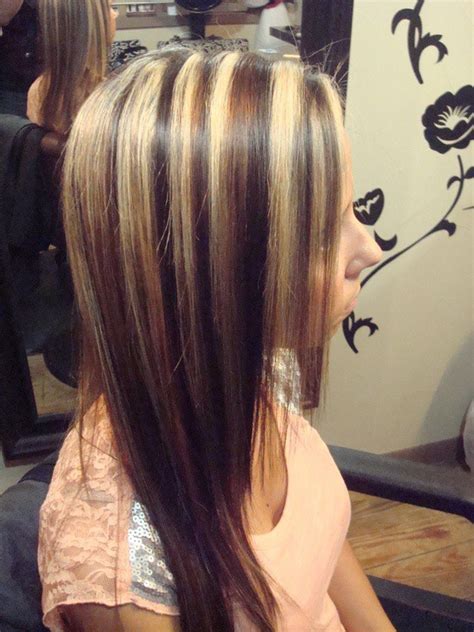The golden undertone color looks fabulous on brown hair. 20 Original Black Hair with Blonde and Caramel Highlights
