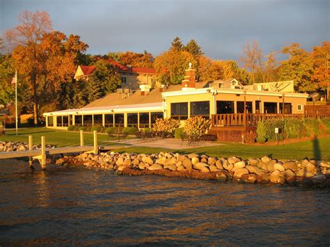 This Secluded Waterfront Restaurant In Wisconsin Is One Of The Most
