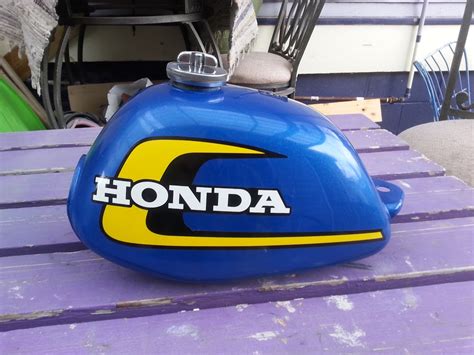 Honda navi colours, honda navi color, honda navi in black, navi in red, beat in white colour, navi in silver color and beat in green color. 66 Auto Color: Honda 1974 Honda Z50 Tank Repaired and Re ...