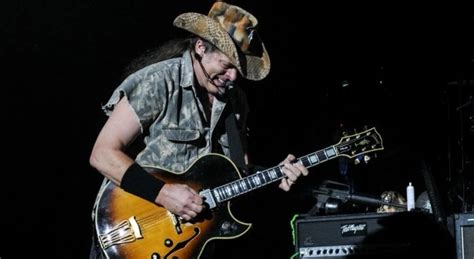 Ted Nugent Amp Settings And Gear To Emulate His Guitar Tone