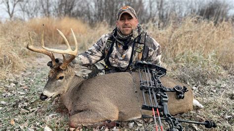 Buck Down Last Day Success Deer Hunting Wisconsin