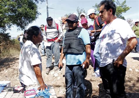Hallan Restos Humanos En Fosas Clandestinas En El Estado De Guerrero