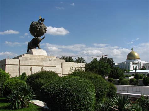 Le Turkm Nistan Monuments Et B Timents D Achgabat Image Ditorial