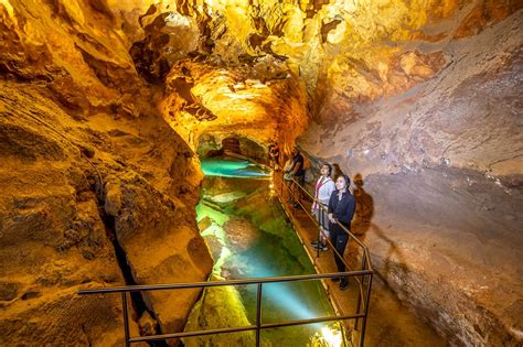 Private Jenolan Caves And Blue Mountains Tour Daily Sydney Tours