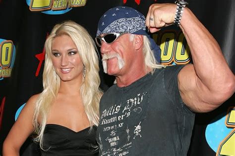 Hulk Hogans Daughter Brooke Defends Her Father In A Poem