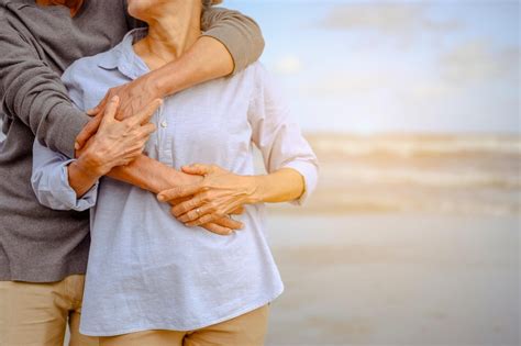 A Healthy Sex Life Boosts Long Term Survival Hopes For Heart Attack Victims