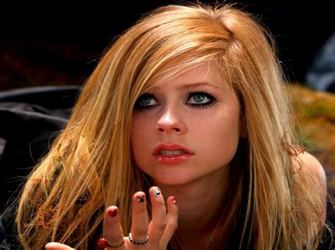 Avril Avril Lavigne Wallpaper 34493922 Fanpop