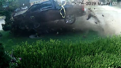 video suspected drunken driver crashes truck into okc home s front yard