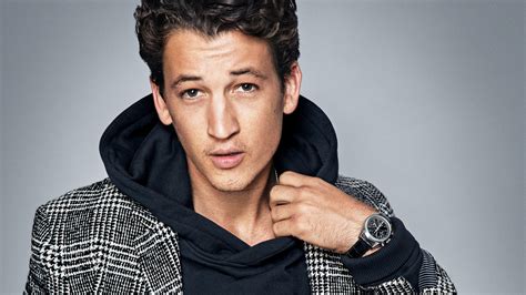 Watch Miles Teller Is Not Interested In Going On A Naked Date GQ Men