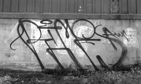 Handstyler Theres Art In A Tag Dope Handstyles Flares And Drips