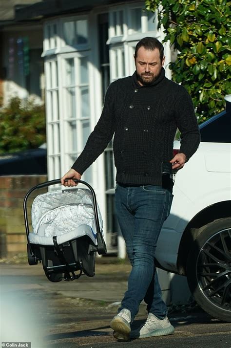 Danny Dyer 43 Goes To Danis House To Meet Grandson For First Time Daily Mail Online