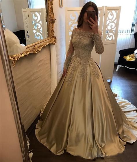 Designer Golden Brautkleider Mit Ärmel Lang Prinzessin Hochzeitskleider Günstig On Long