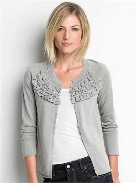 With crop short hairstyles, all you need is some good combing and a few occasional styles here and there. Short Cropped Bob Hairstyles | Bob Hairstyles 2018 - Short ...