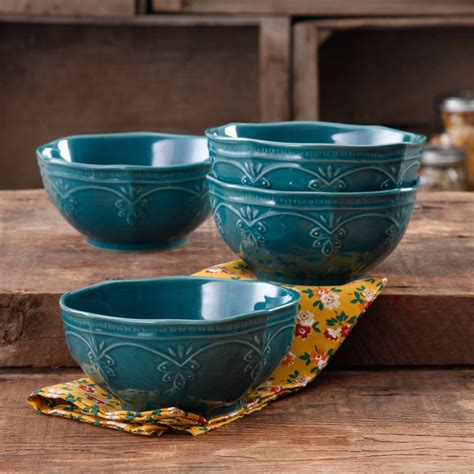 In addition to traditional ceramic plates, iittala's range includes beautiful glass plates that add simplicity to any table setting, as dinner. The Pioneer Woman Farmhouse Lace 4-Piece Bowl Set, Ocean ...