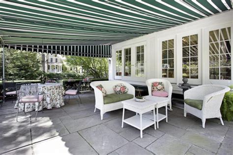 See more ideas about enclosed patio, sleeping porch, patio. 15 Enclosed Patio Ideas to Revamp Your Outdoor Experience 2021