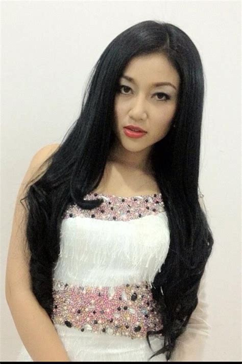 Zorida Duong Cambodia Actress Women Fashion Supermodels