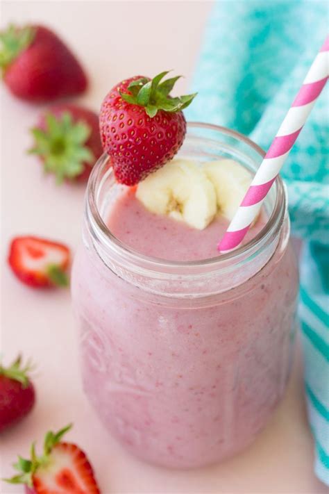 Easy Strawberry Banana Smoothie That You Can Make Dairy Free Or Hi Strawberry Banana Smoothie