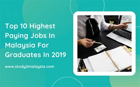 Are you a fresh graduate wondering how much your paycheque should be? Highest Paying Jobs In Malaysia - Top 10 Listed | MUIC