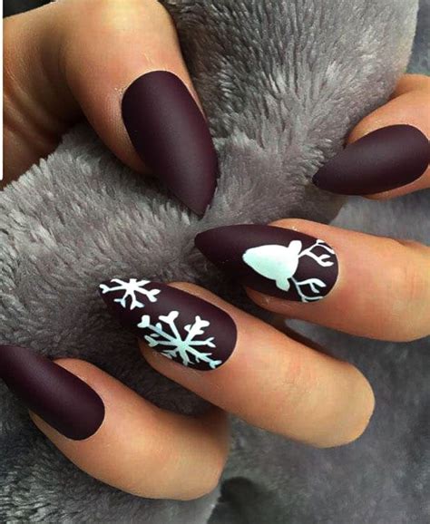 Whohas Most Beautiful Long Painted Nails In World 7 Types Of
