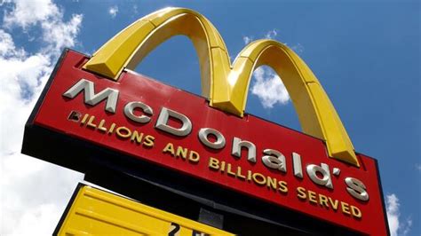 Fastfood Angst vor wütenden Kunden Mitarbeiter verklagen McDonald s