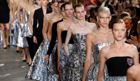 France Approves Measure Banning Super Skinny Models National Globalnews Ca