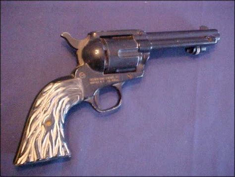 Old Crosman Single Action 22 Cal Air Gun Revolver Picture 4