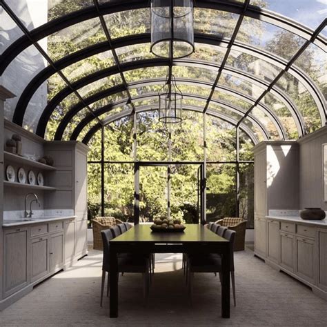 33 Inspiring Conservatory Kitchen Design Ideas - HMDCRTN