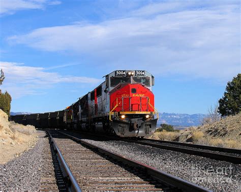 Utah Railway 5004 Loading Coal Photograph By Malcolm Howard